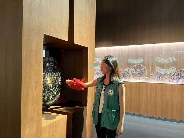 2dde42452d765bddff2da4ddfed2719